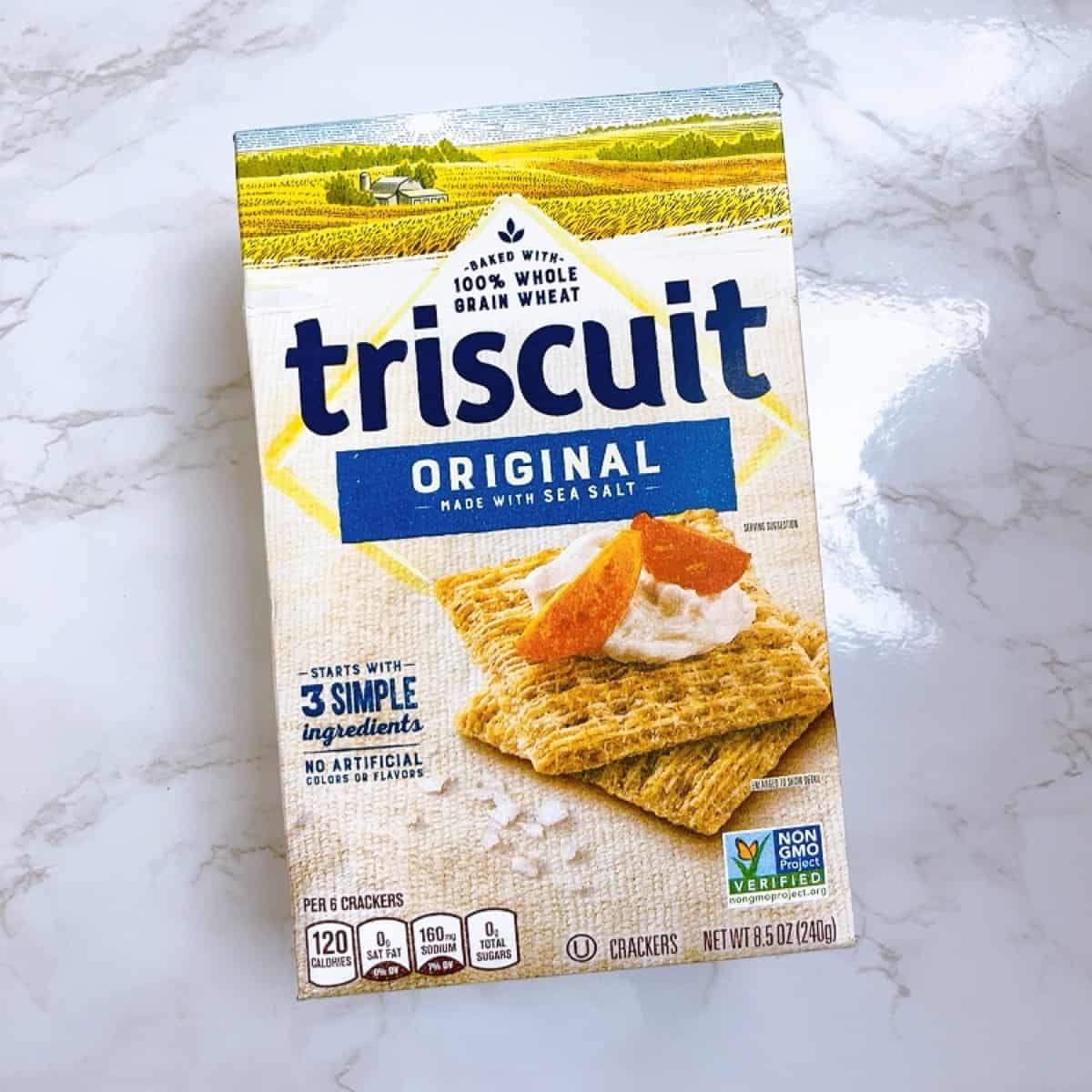 Box of Triscuit crackers ingredients